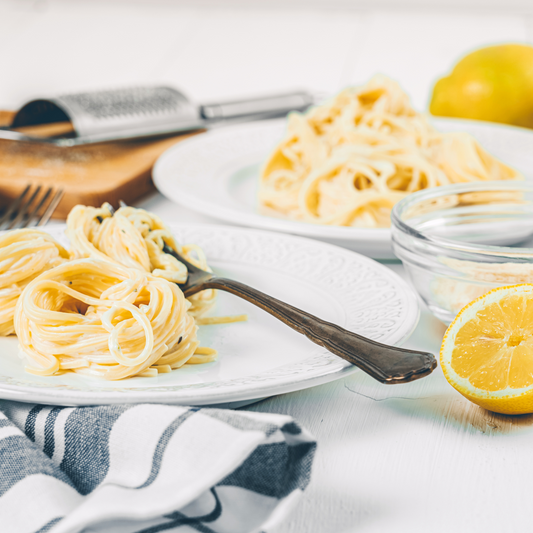 Nidos de pasta de espinacas a la crema