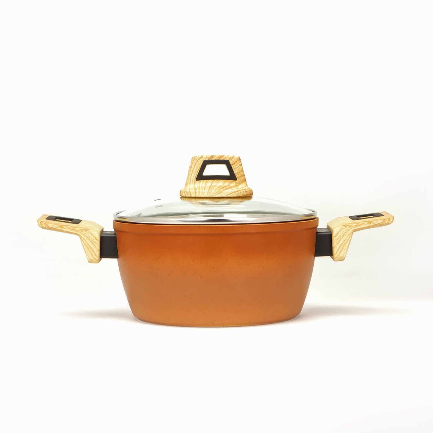 Terracotta saucepan with lid