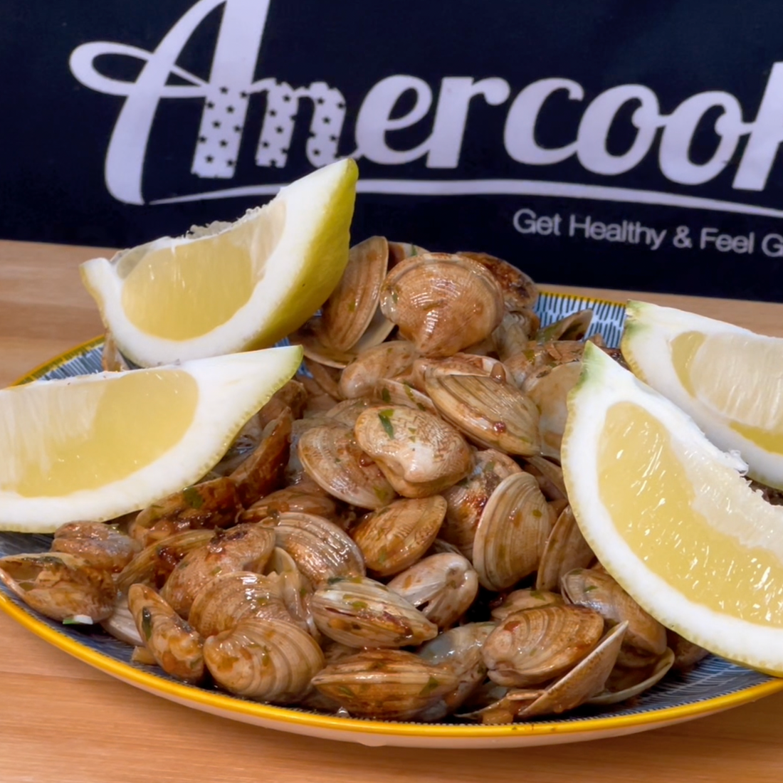 Almejas salteadas al toque de ajo y perejil