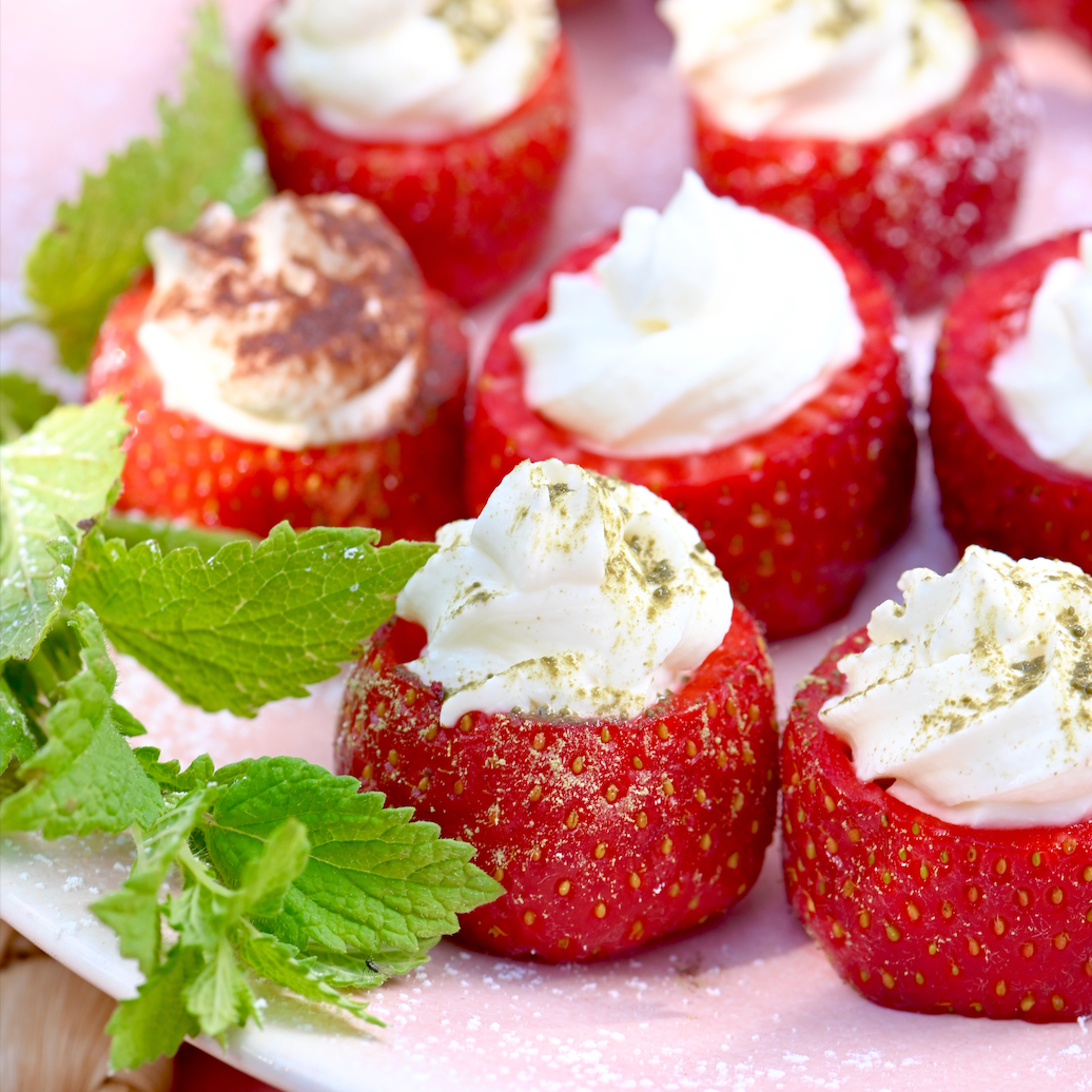 El verano más dulce: fresas rellenas de cheesecake
