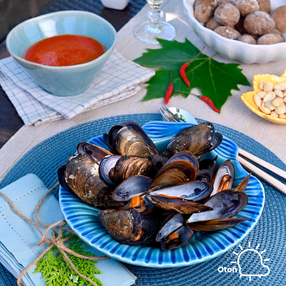 Receta de otoño: mejillones al vapor con salsa de mojo