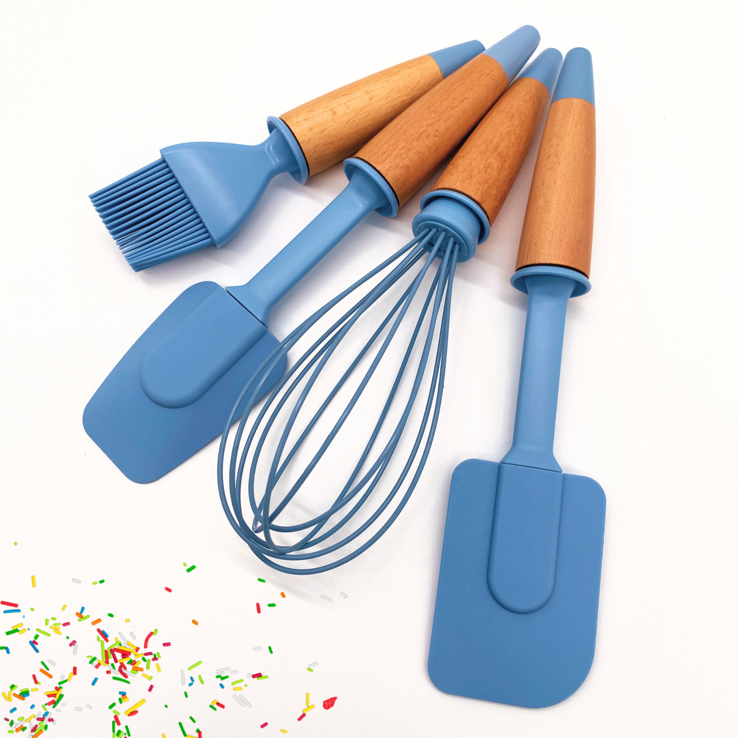 Silicone and bamboo wood pastry tongue