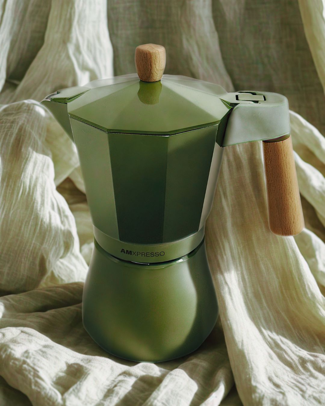 Cafetera italiana full-induction Amxpresso color verde oliva
