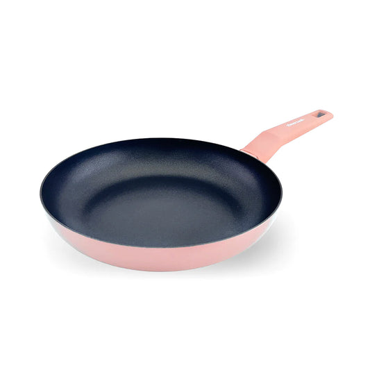 Pastel pink COLORS frying pan, suitable for all types of cookers, including induction 