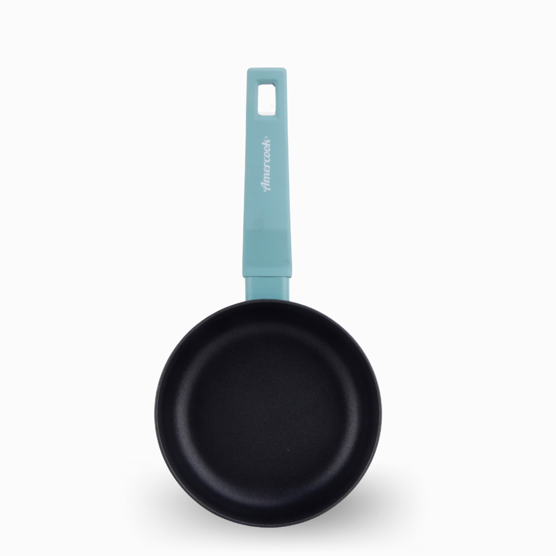 COLORS sky blue saucepan, suitable for all types of cookers, including induction 