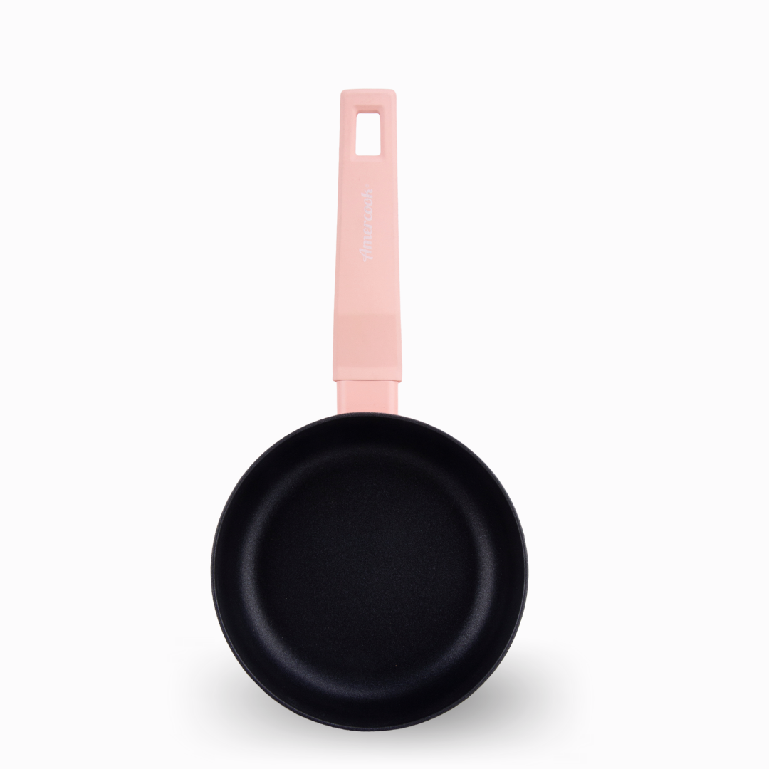 Pastel pink COLORS saucepan, suitable for all types of cookers, including induction 
